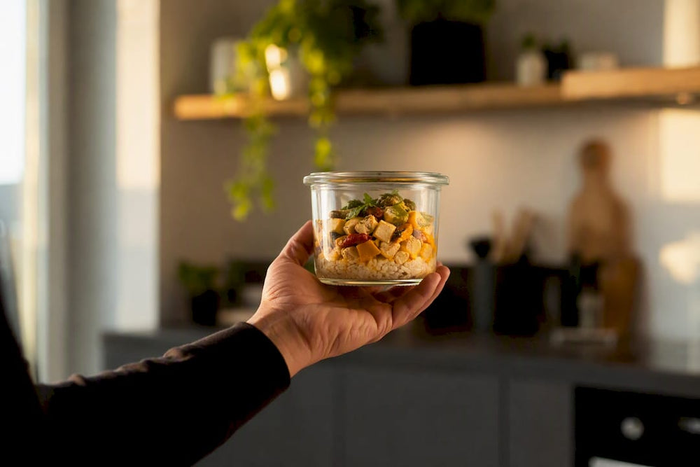 Mittagessen im Glas: Proteinreich, haltbar, in 3 Minuten fertig – FITTASTE